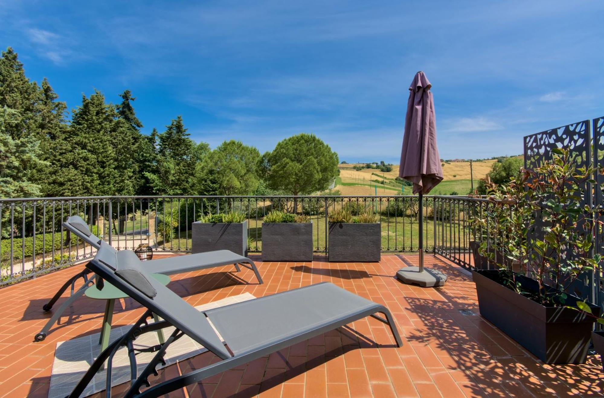Villa Morro Suites Morrovalle Exterior photo