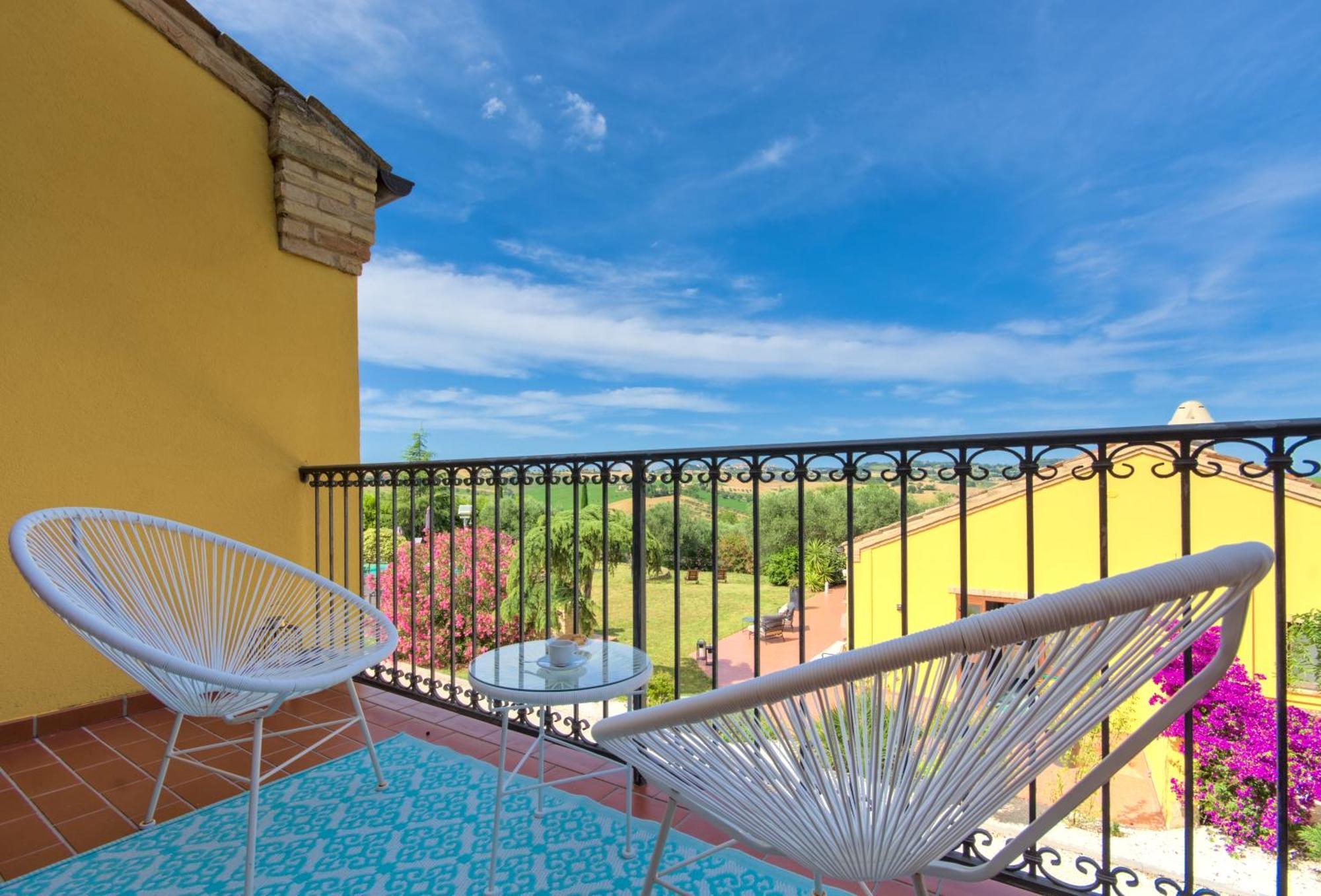 Villa Morro Suites Morrovalle Exterior photo